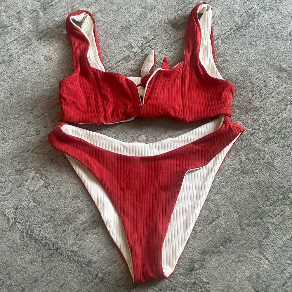 Carmela reversible bikini in scarlet and shell